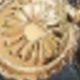 متعدد الألوان