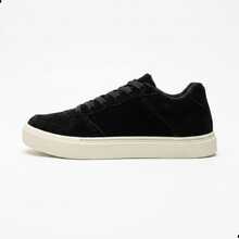 Comfortable Unisex Sneakers With A Classic And Versatile Design For Any Occasion. Immediate Shipping. - Black and White - View 4