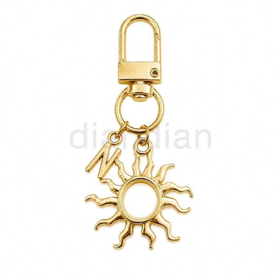 1pc Gold Sun Pendant Keychain, Unisex Bag Charm, Luxury Accessory