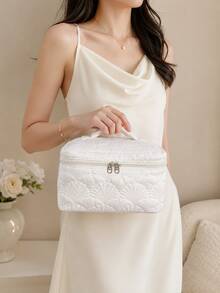 Conjunto Elegante de Bolsa de Maquiagem Branca com Concha, Design Acolchoado Macio Estilo INS, Bolsa Grande de Capacidade Multifuncional com Múltiplos Compartimentos, Bolsa de Armazenamento de Viagem Multifuncional, Bolsa de Armazenamento, Organizador de Cosméticos, Ferramentas de Maquiagem e Outros Itens, Bolsa de Higiene Pessoal, Presente de Feriado, Lembrança - Branco - Visão 7