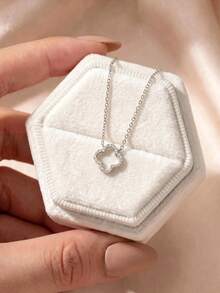 1pc Sterling Silver Four-Leaf Clover Hollow Zirconia Inlay Pendant Necklace, Delicate Minimalist Design, Versatile Choker Necklace, Refreshing For All Seasons Valentines - Necklace - View 8