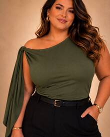 Women's Plus Size Tank Top With Bow - Comfortable, Casual, Elegant, Stylish,  Plus Size Fashion - Summer 2026 - 軍綠色 - 查看 1