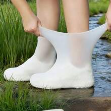 1 Pair High Elasticity Silicone Waterproof Shoe Covers, Reusable Anti-Slip Rain Shoe Covers, Thickened Wear-Resistant High Elasticity Silicone Material, Sealed Waterproof, Rainwater Won't Seep Into Shoes, Anti-Slip On Wet Surfaces, Unisex, Suitable For Rainy Day Commuting, Outdoor Hiking, Cycling, Driving, Fishing, Rainy And Muddy Environments, Easy To Clean Shoe Covers Compatible With Most Shoes And Boots, Foldable And Portable, Easily Fits In Pockets And Backpacks, Ideal Gift For Outdoor Enthusiasts - Multicolor - View 3
