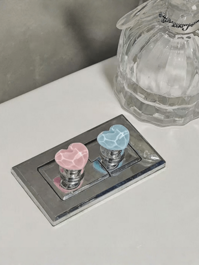 Long Nail Toilet Flush Button Minimalist Heart-Shaped Bathroom Water Tank Auxiliary Switch Accessory Toilet Presser