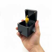 1pc Surprise Bouncing Prank Gift Box, Unique Novelty Toy, Suitable For Adults, Funny Prank Hand Sculpture, Birthday Gift, Adds Unique Atmosphere To Parties, Family Gatherings (Parents/Spouse) And Friends Gatherings, Suitable For People Who Love Humor - Black - View 5
