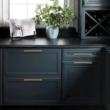 2 pièces Poignées dorées, Poignées de garde-robe premium, Poignées d'armoire de cuisine, Poignées de tiroir, Poignées de coiffeuse, Poignées en alliage d'aluminium, Accessoires de cuisine dorés, Convient pour les tiroirs, les armoires, les meubles de maison, les buffets et les enfilades, les placards, les tables de chevet, les bars, la décoration de la pièce - long terme - Voir 11