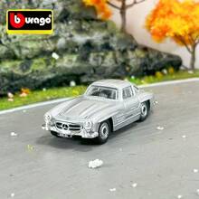 مجموعة سيارات بوراجو بمقياس 1:64: فولكس فاجن جولف GTI 2017، مرسيدس بنز 300SL (1954)، مرسيدس بنز الفئة G 2018، كاديلاك إلدورادو بياريتز 1959، نموذج سيارة من سبيكة معدنية للزينة، نموذج سيارة منزلق - متعدد الألوان - مشاهدة 4