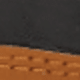 الأسود