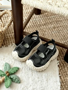 Summer Kids' Korean Style Breathable Mesh Casual Beach Shoes Closed-Toe Sports Sandals Non-Slip Soft Sole - Black - View 2