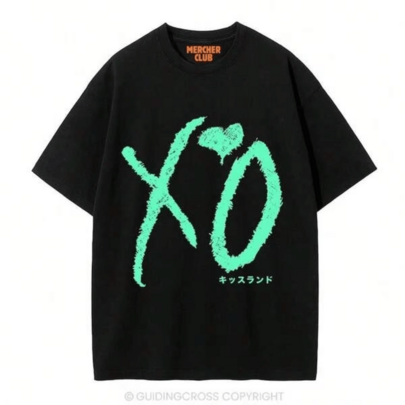 Go Kiss Land T-shirt de corte descontraído _ T-shirt gráfica XO , merchandise musical de concerto, t-shirts gráficas F, t-shirts para mulher, top de ginástica para mulher, tops para mulher,