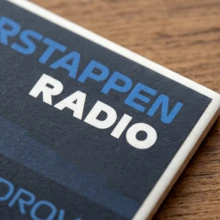 1個 10cm*10cm 陶瓷杯墊 Verstappen F1 Radio TR 風格 趣味賽車防滑耐熱吸水杯墊，適用於晚餐、下午茶或早餐 - 藍色 - 查看 4
