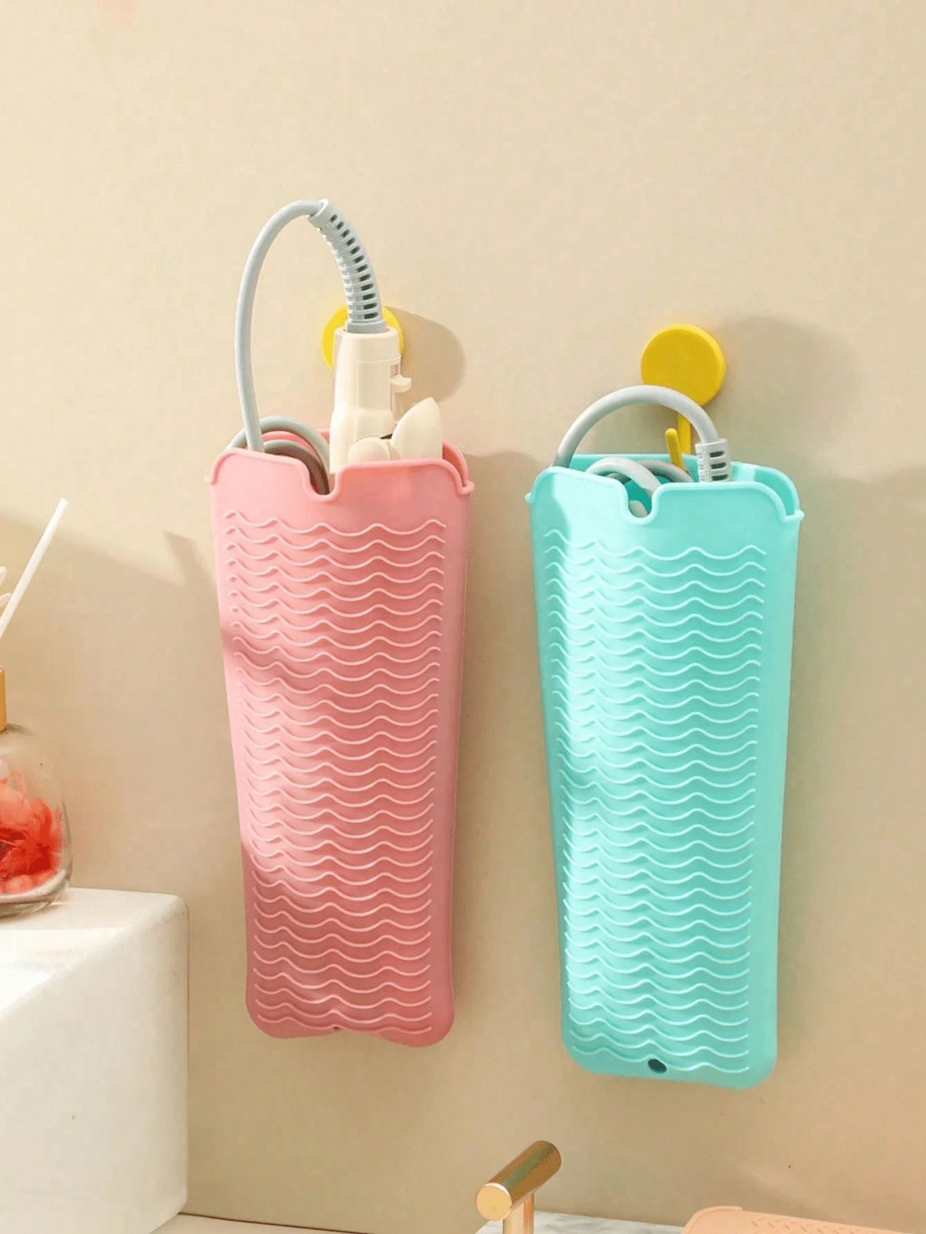 Hanging Curling Iron Storage Bag, Silicone Heat-Resistant Mat, Straightener/Curling Iron Storage Bag, Hair Salon Tool Travel Makeup Brush Storage Bag