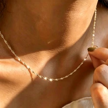 1pc Fashionable Exquisite Water Wave Chain Design Collarbone Necklace, Stainless Steel Gold 2mm Water Wave Chain Simple Elegant Necklace, Unisex Daily Versatile Jewelry Accessory - Gold - View 11