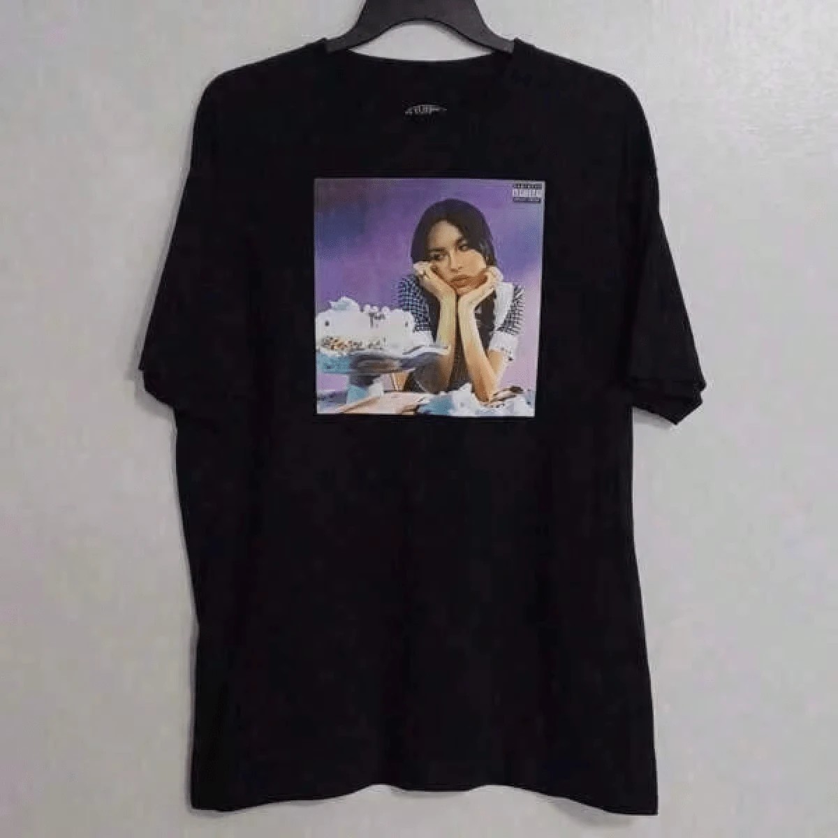 Camisetas Gráficas de Algodón O-Livia RO-Drigo - Negro - Ver 1