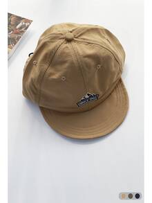 Vintage Letter Baseball Cap For Women, All-Season Student Versatile Duck Bill Cap, Breathable Wide Brim Mesh Cap, Niche Color Block Flat Brim Duck Bill Cap, Soft Top Large Logo Embroidered Letter Streetwear Baseball Cap, Face-Slimming Skater Hippie Chicks Style - Multicolor - View 15