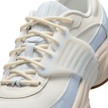 Nike Trunner O/S Comfortable, Sturdy, Cushioned, Soft Fabric And Leather Low-Top Running Shoes For Men - White - View 9