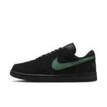 Nike Big Lux Comfortable And Soft Low-Top Sneakers For Men, Black And Green - Black and Green - View 4
