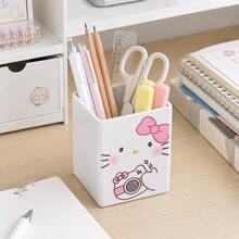 Ống cắm bút MINISO Hello Kitty màu trắng hình vuông để bàn, cốc đựng đồ có nơ hồng và họa tiết máy ảnh, giá đỡ cọ trang điểm văn phòng phẩm dễ thương, phù hợp trang trí bàn học và văn phòng, không kèm bút - Hồng - Xem 2