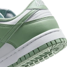 Nike Dunk 女款舒適柔軟低筒滑板鞋 白色綠色 - 白綠色 - 查看 11