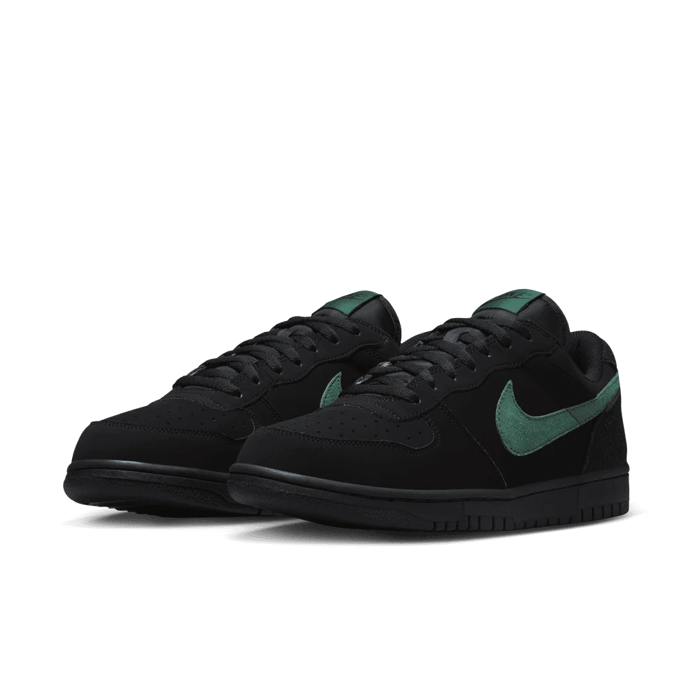 Nike Big Lux Comfortable And Soft Low-Top Sneakers For Men, Black And Green - Black and Green - View 1