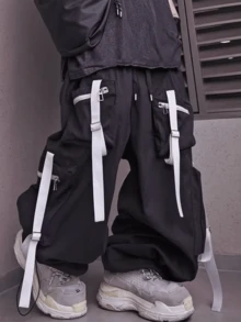 niepce Men's Black Wide Leg Strapped Pants Techwear Streetwear Oversized Joggers - Black - View 4