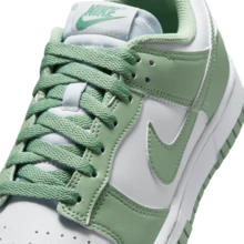 Nike Dunk 女款舒適柔軟低筒滑板鞋 白色綠色 - 白綠色 - 查看 10