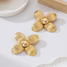 1 Pair Fashionable Vintage 3D Vertical Stripe Four-Petal Flower Earrings Suitable For Daily Wear - Gold - View 2