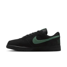Nike Big Lux Comfortable And Soft Low-Top Sneakers For Men, Black And Green - Black and Green - View 5