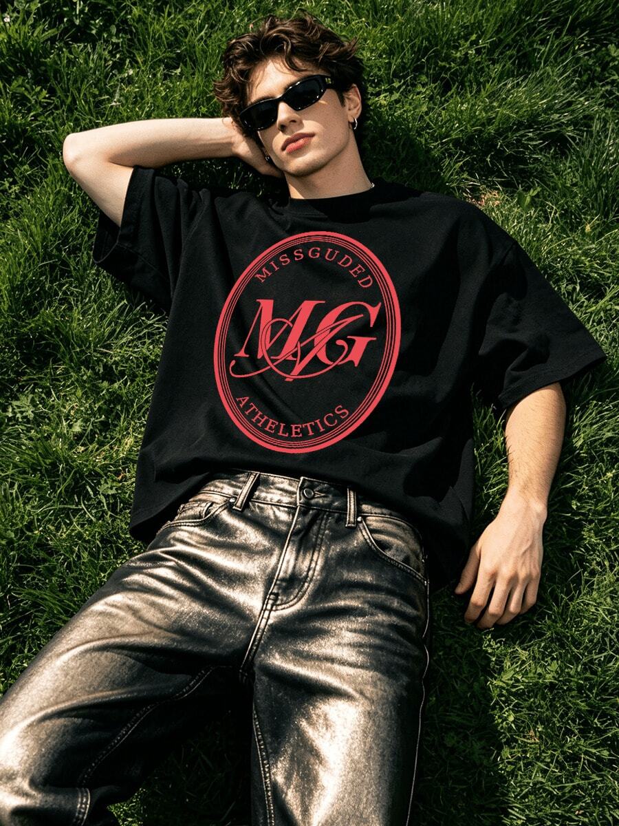 Herren Sommer Lässig Weich Rundhals Kurzarm-Shirt, Missguded Athletics Muster Grafik Alltagskleidung. - Schwarz - Übersicht 1