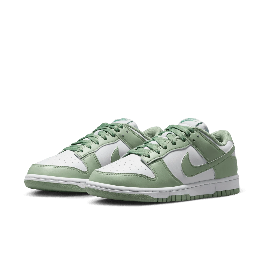 Nike Dunk 女款舒適柔軟低筒滑板鞋 白色綠色 - 白綠色 - 查看 1