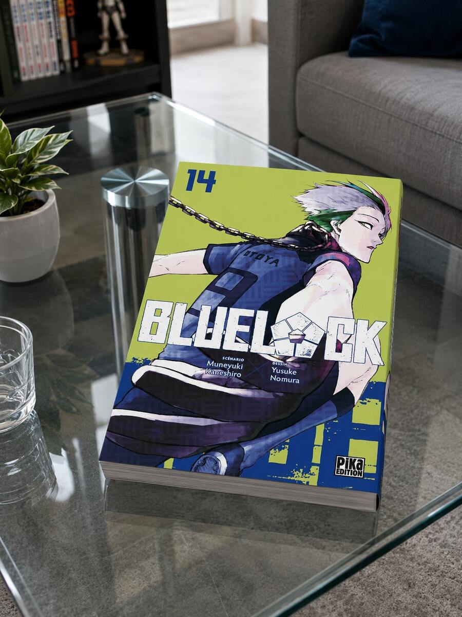 Comics & Graphic Novels - Single Book - View 1