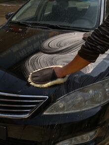 Soft Microfiber Car Wash Mitt, Lint-Free Absorbent Auto Cleaning Glove, Suitable For Car Washing, Waxing, Detailing, Multi-Purpose Car Interior Dusting Tool, Applicable For Car And Home Cleaning - A - View 6