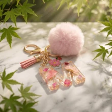 1pc Pink Glitter Letter Keychain (A-Z) - Dried Flower Shell Resin Letter Charm With Pop Pom Pom, Leather Tassel And Oil-Drip Daisy Beetle Accessory, Fashion Key Ring, Suitable For Bags/Cars, Cute Gift For Women And Mothers - Multicolor - View 7