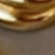 金黃色