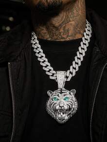 Hip Hop 3D Roaring Tiger Pendant Necklace, Emerald Eyes, Shiny Full Diamond Thick Cuban Chain, Men's Personalized Streetwear Accessory - Green-eyed Tiger Pendant Necklace - View 4
