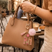 1pc Pink Glitter Letter Keychain (A-Z) - Dried Flower Shell Resin Letter Charm With Pop Pom Pom, Leather Tassel And Oil-Drip Daisy Beetle Accessory, Fashion Key Ring, Suitable For Bags/Cars, Cute Gift For Women And Mothers - Multicolor - View 9