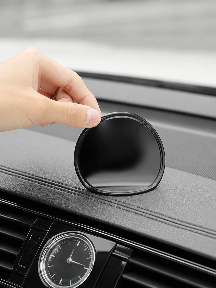 2pcs Washable Heat-Resistant Round Silicone Non-Slip Car Dashboard Sticky Pads, No Residue Reusable Strong Adhesive Gel Pads, Universal Car Interior Phone Holder Anti-Slip Mount Pads