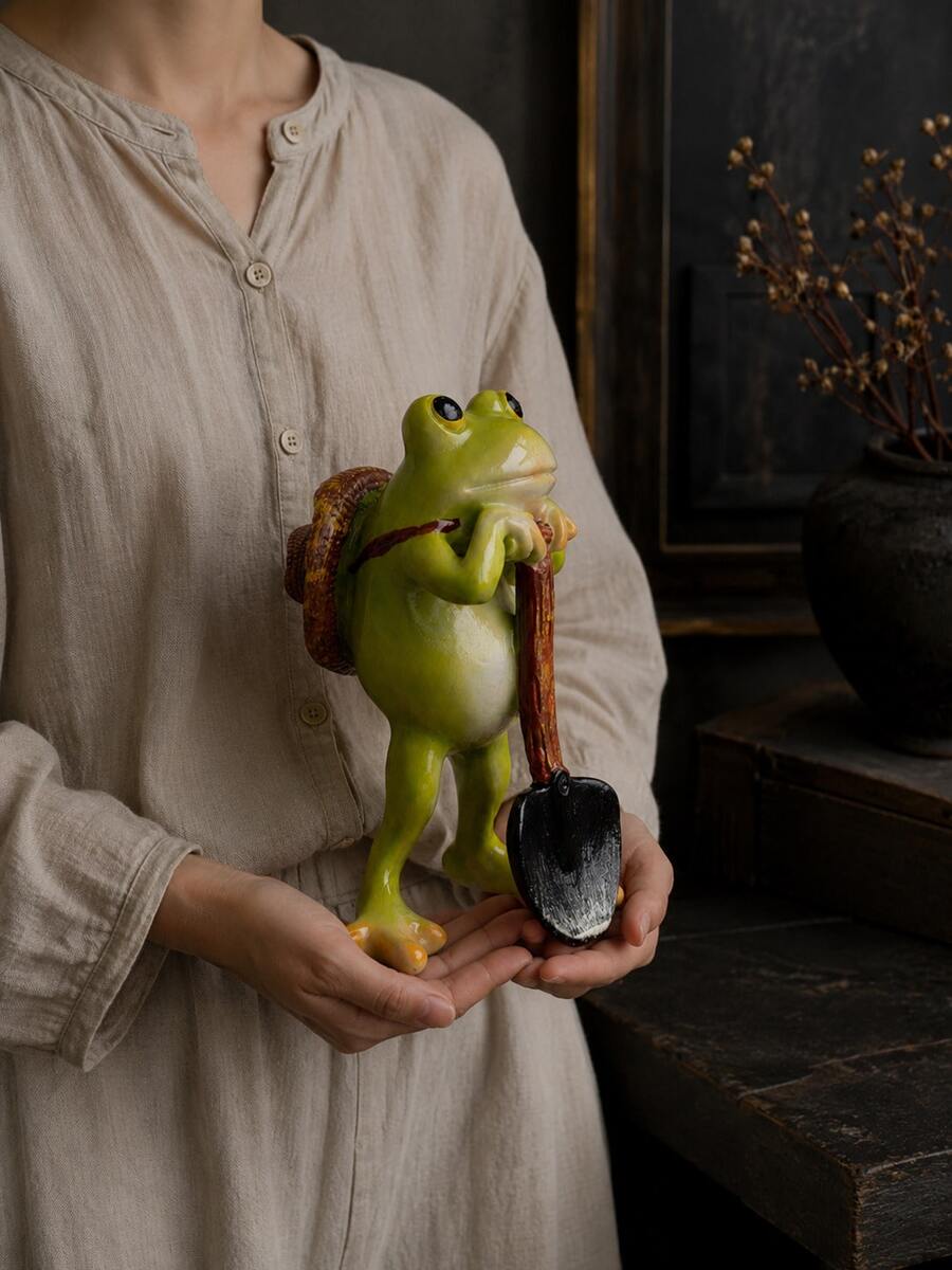 1pc Cute & Fun Resin Frog Figurine, Garden Frog Statue, Miniature Decor, Suitable For Garden, Balcony, Bonsai, Micro Landscape, Home Desktop Decoration Gift - Forest-style Frog Ornament - View 1
