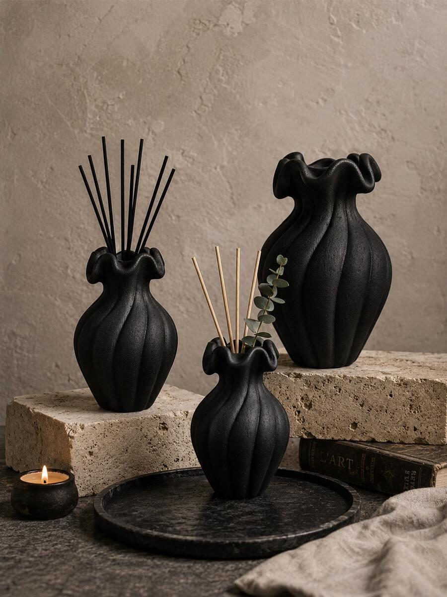 1pc Wabi Sabi Matte Black Ribbed Reed Diffuser Bottle, Ruffled Wave Rim Design, Minimalist Dried Flower Aroma Vessel, Living Room Table Neutral Home Decor Gift - Wabi-sabi Spiral Vase - View 1