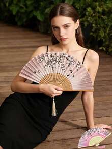 1 pièce Éventail pliant classique, motif de fleurs de cerisier, éventail pliant en bambou tissé à la main avec pompon vintage - Cadeau élégant pour femmes, cadeau de mariage, éventail à main traditionnel chinois, convient pour le printemps et l'été, décoration de mariage et décoration intérieure - Multicolore - Voir 7
