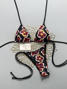 Lucky Girl 夏季新款 春/夏女款海灘度假黑色鋼珠繫帶兩件式泳衣套裝 - 黑底紅花 - 查看 2