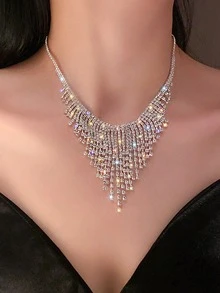 1件歐美時尚誇張個性化頸鍊 銀色水鑽流蘇項鍊 網紅設計 適合女性派對與宴會穿著 - 銀色 - 查看 3