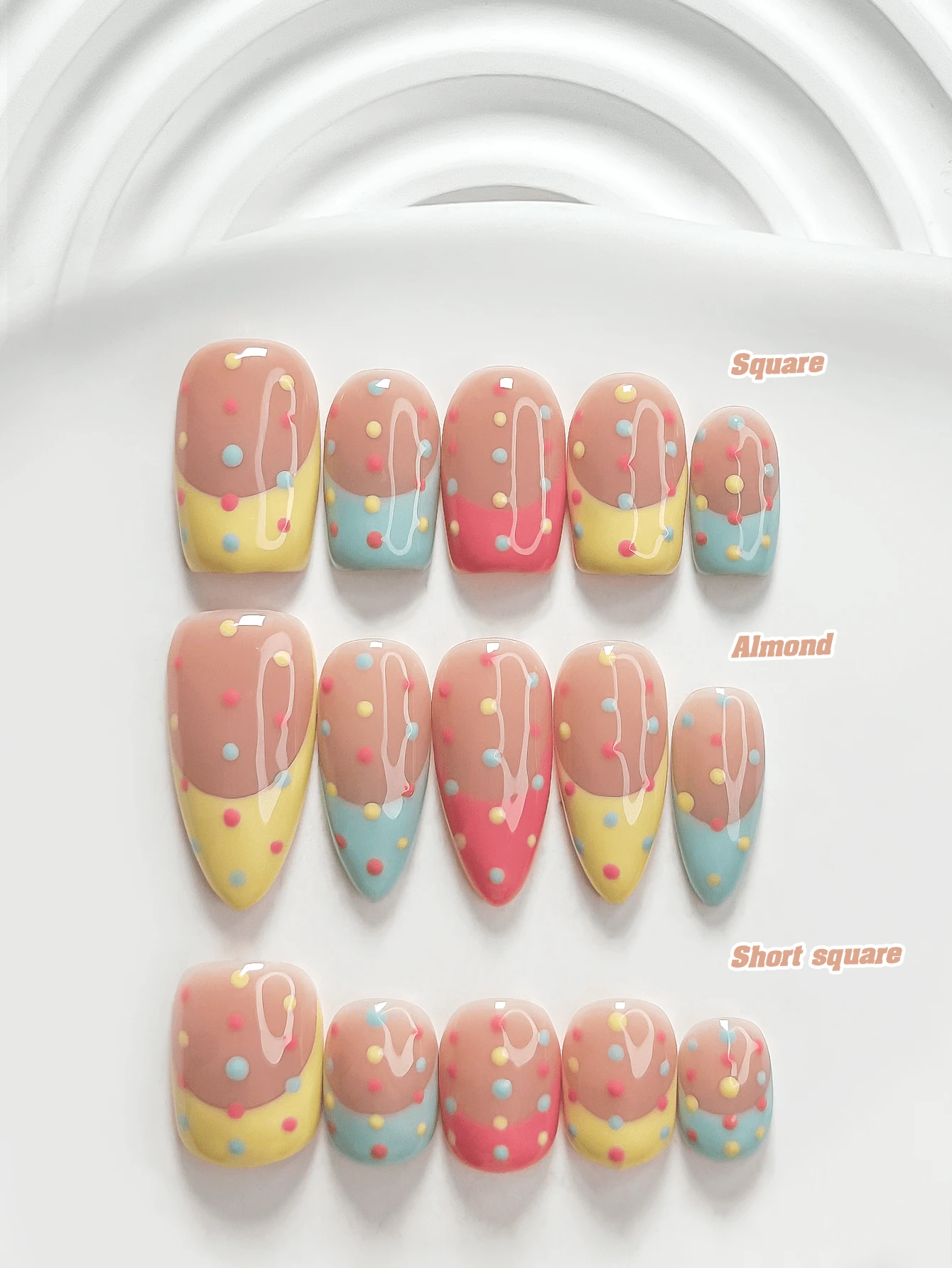 10片甜美風手工穿戴甲,Polygel美甲套組,彩色波點,黃色、粉色、藍色指甲油,清新夏日風,含美甲工具,3種尺寸可選,方形、短方形、杏仁形,適合派對、舞蹈、日常配戴 - 彩色 - 查看 1