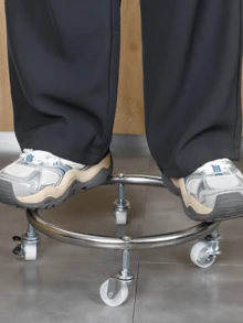 重型金屬氣瓶推車附輪，便攜圓形植物托盤滾輪架，4個360°旋轉腳輪滑動支架，適用於廚房、洗衣房、花園等場所。多功能丙烷氣罐推車附4個鎖定輪－重型可移動底座與架子，適用於氣瓶、花盆與廚房收納。重型不鏽鋼氣瓶推車附鎖定輪－安全便捷移動標準丙烷氣罐－適用於居家與工作坊－DIY愛好者與燒烤愛好者的理想禮物。 - 彩色 - 查看 7