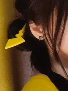 1pc Women's Lightning Tail Hair Stick, Minimalist Modern Bun Hair Pin, Back Of Head Hair Accessory, All Season - Yellow - View 3