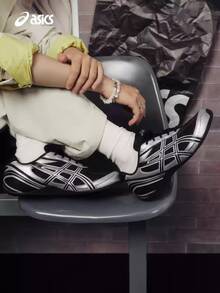 Asics Unisex GEL-PHAI Z Running Shoes Low-Top 1203B126-001 - Black - View 1