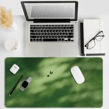 1 buah Alas Meja Besar Minimalis Berwarna-warni Motif Teratai Krem, Alas Mouse Panjang Anti Air dan Anti Selip, Alas Keyboard Bermotif Bunga dengan Tepi Jahitan, Cocok untuk Dekorasi Meja Kantor Siswa Perempuan - Seri Botani Minimalis - View 4