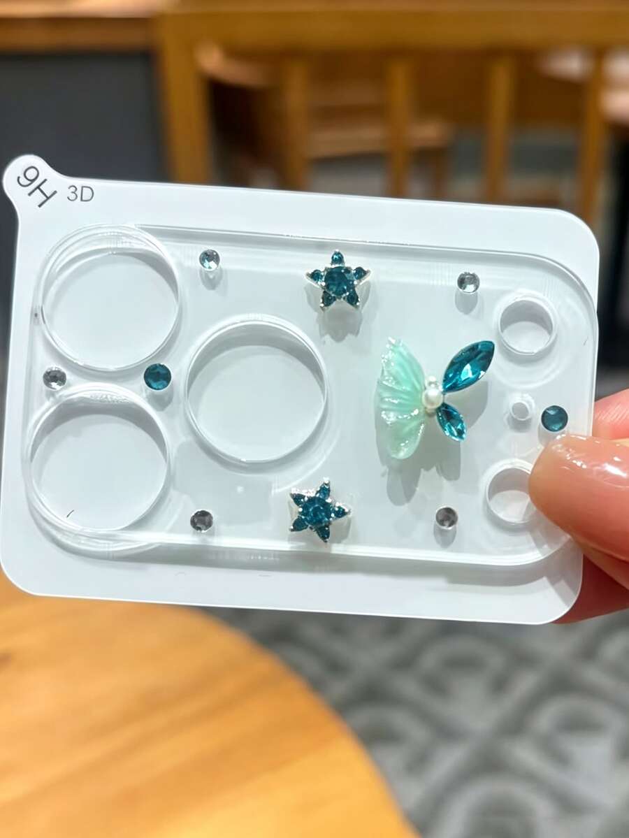 奢華可愛 3D 花朵水鑽相機鏡頭保護貼,適用於 iPhone 18 Pro Max、18 Pro、17 Pro Max、17 Pro,透明防震防刮相機保護貼 - 藍色蝴蝶 - 查看 1