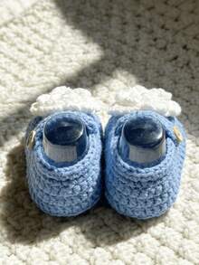 1 Pair Handmade Infant Boots, Green Crochet With White Flowers, Button Closure - Baby Blue - View 7