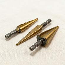 3件套钻头，涂层高速钢阶梯钻头，尺寸4-32mm，适用于木材和金属钻孔，易于读取刻度，带收纳盒 - 多色 - 查看 15